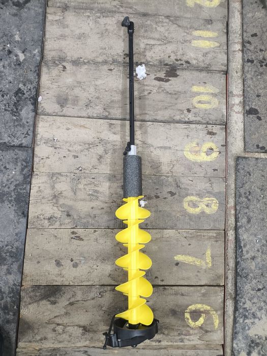 Продам ледобур новый