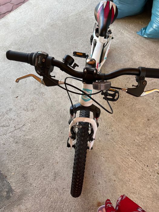 Bicicletă noua copii