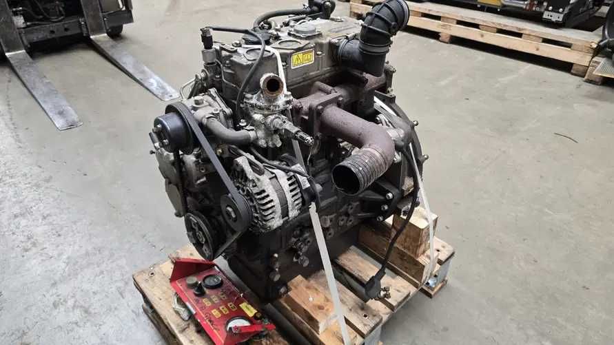 Motor Perkins 404D-22 – 31–38 kW / 2200–3000 rpm – cod GN82287 – compatibil JCB Robot, Terex, Thwaites