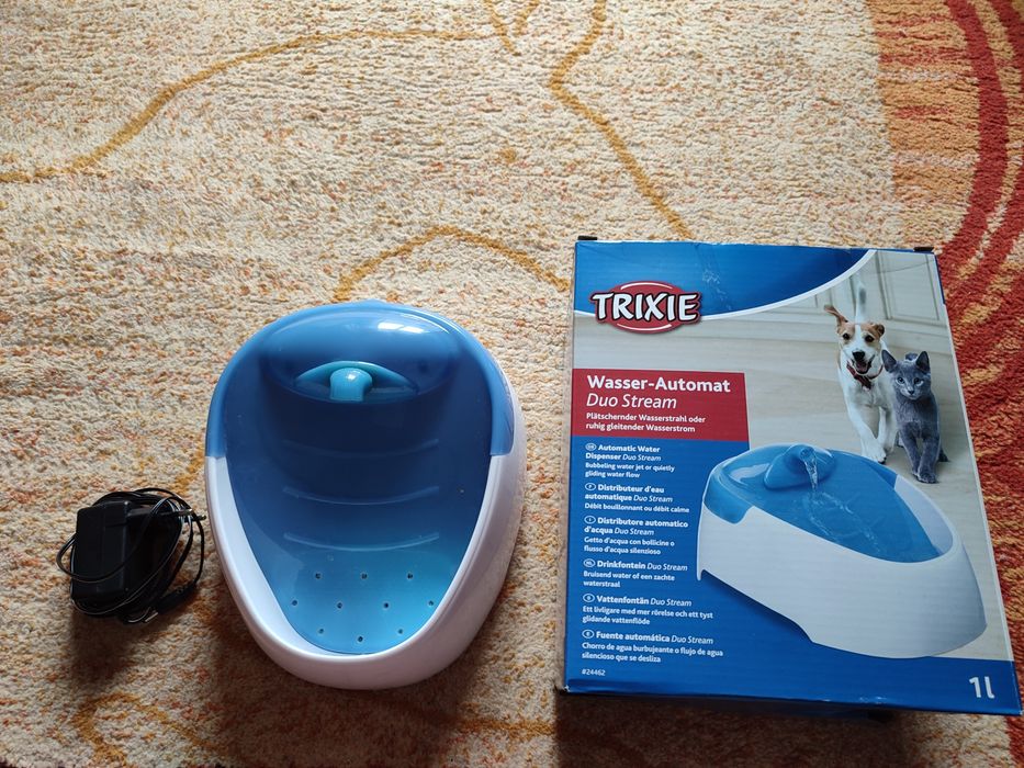 Fantana automata pentru caini si pisici Trixie Duo Stream