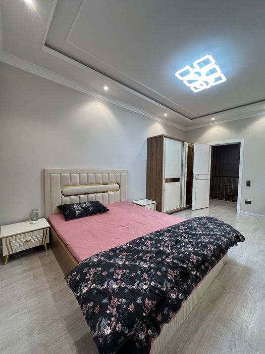 #159 Замона тўйхонаси рўпараси 170м²  6/3-4/4 дуплекс сотилади