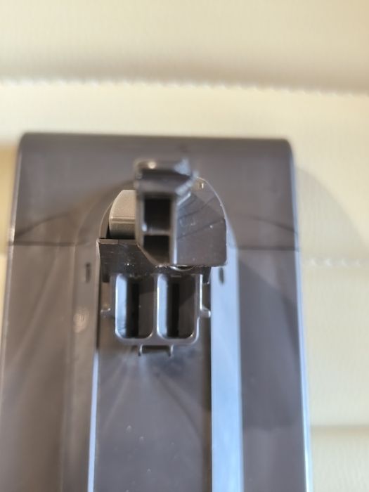 Acumulator Dyson V7