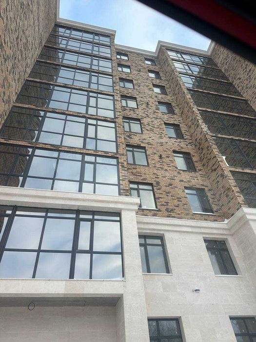 3 комнатная квартира , район Парка Победы, новостройка.