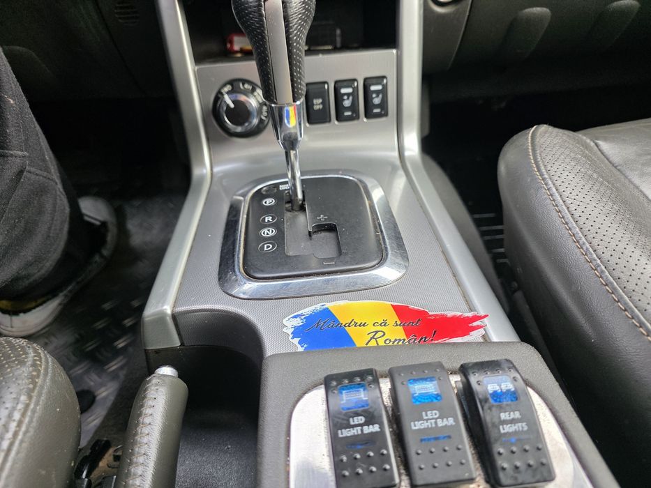 Nissan Navara 3.0d v6 4x4 2013