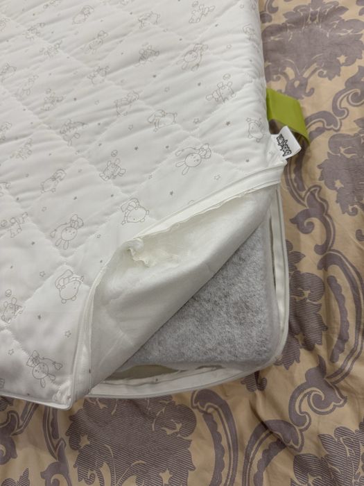 Продам новый матрас на манеж 60*120