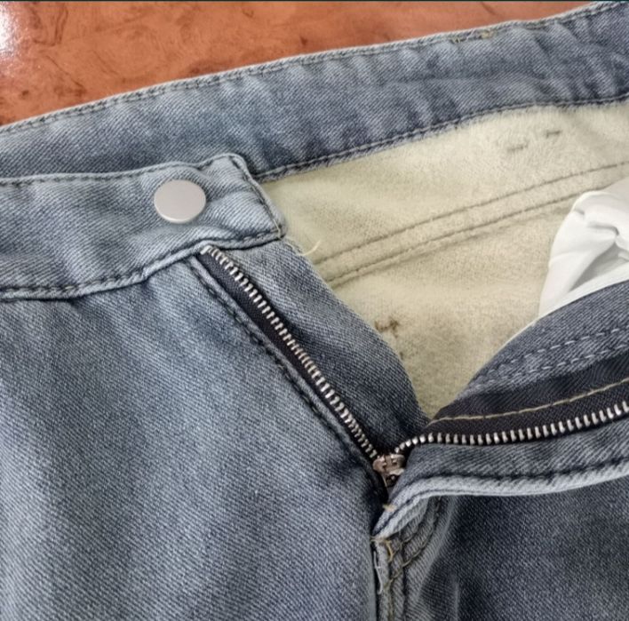 Новые женские джинсы