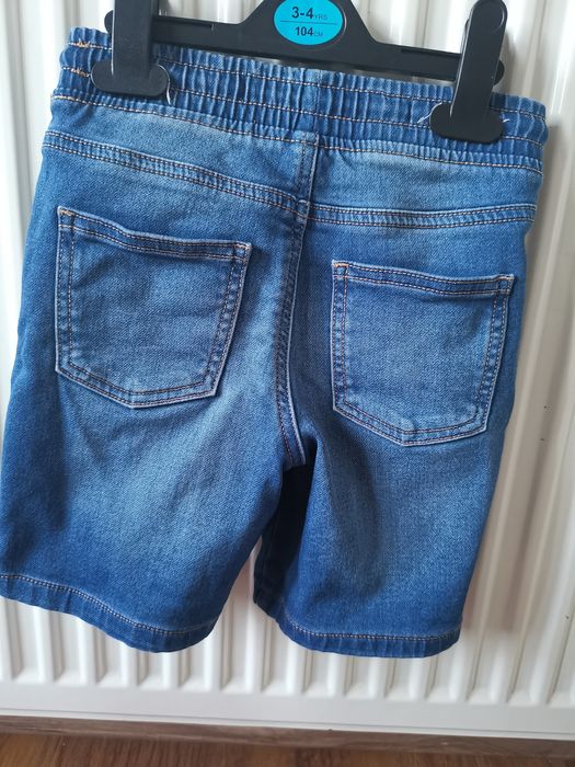 Pachet două perechi de pantaloni scurți pentru băieți