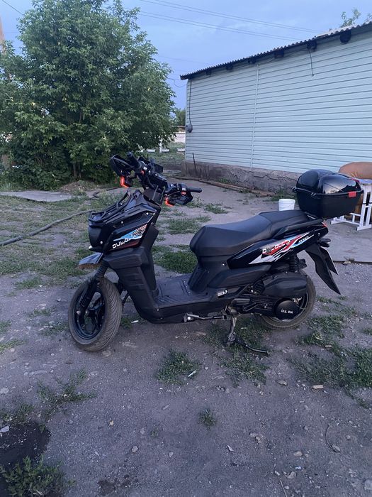 Продам скутер танк