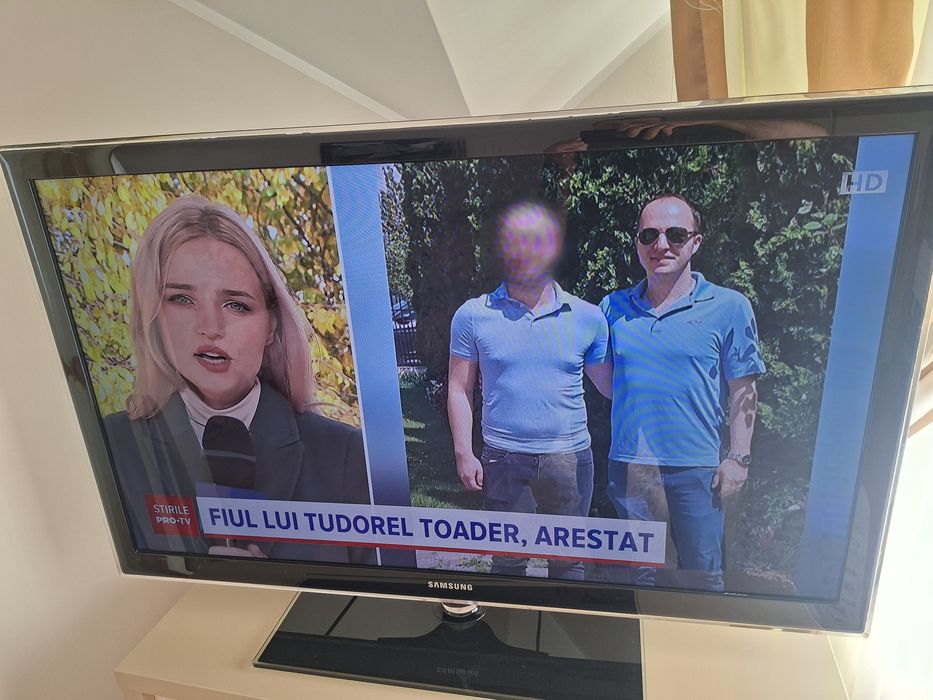 Televizor LED Samsung UE46C5800 – Diagonală 117 cm, Full HD, Stare perfectă