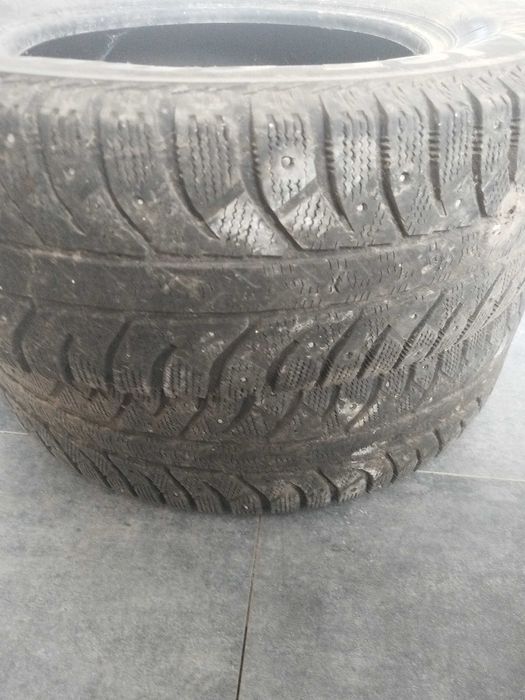 Срочно продам Зимний шины