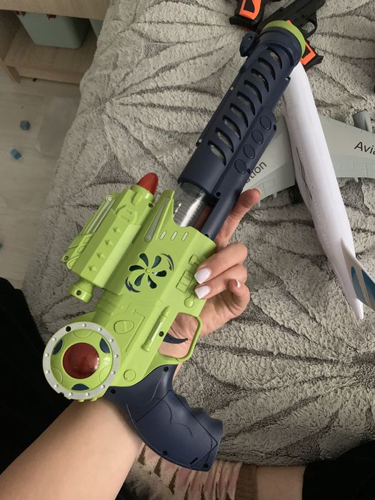 Продам пакет игрушки мальчишек