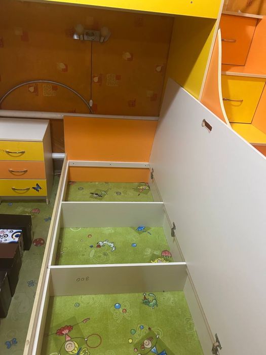 Двухспальный уголок со шкафами детский