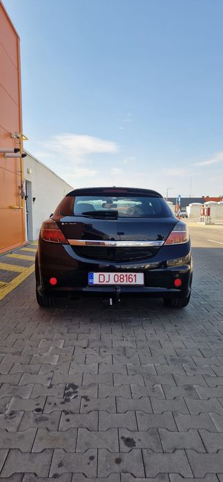 Opel Astra H GTC – 1.9 CDTI 150 CP