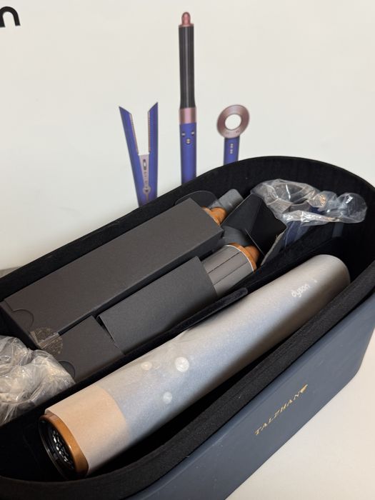 New! HS08 — Dyson Airwrap i.d
