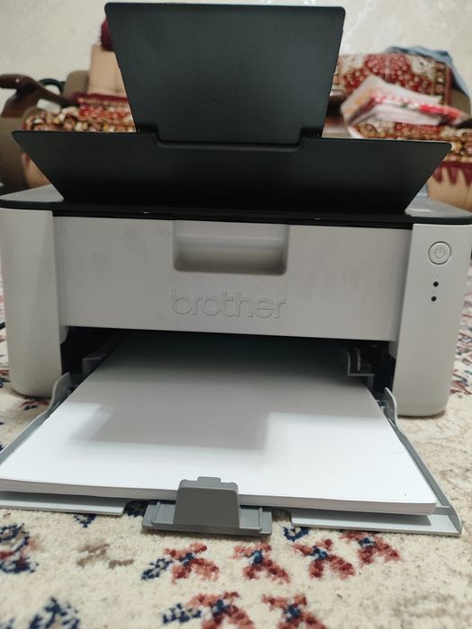 Принтер Brother hl1100r