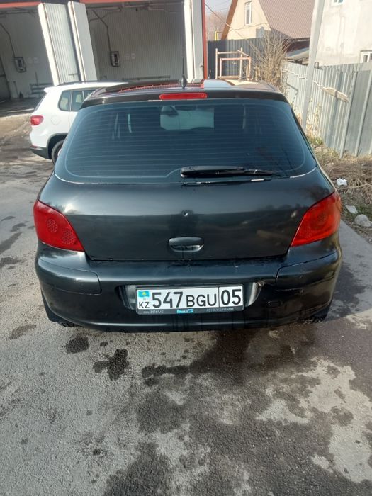 Продам срочно Пежо 307..Автомат