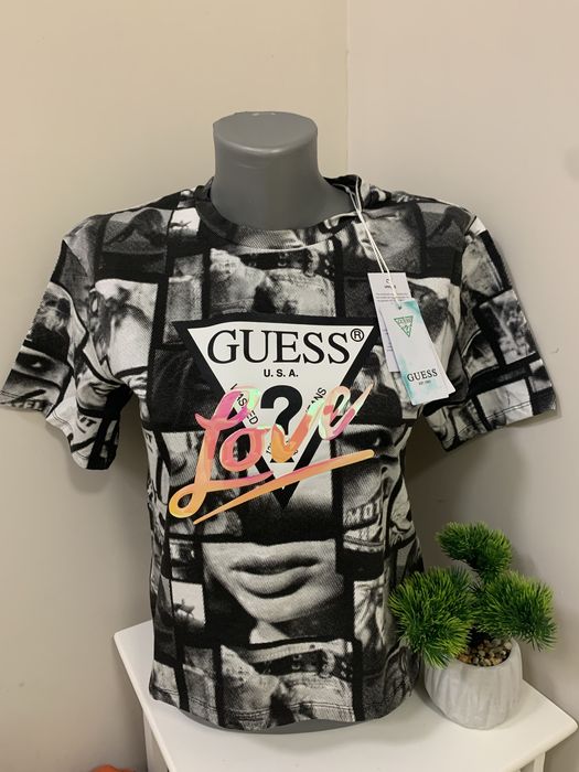 Оригинални тениски Guess
