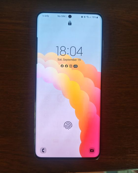 Vand Samsung  S20 Plus 128 GB ,8 G B