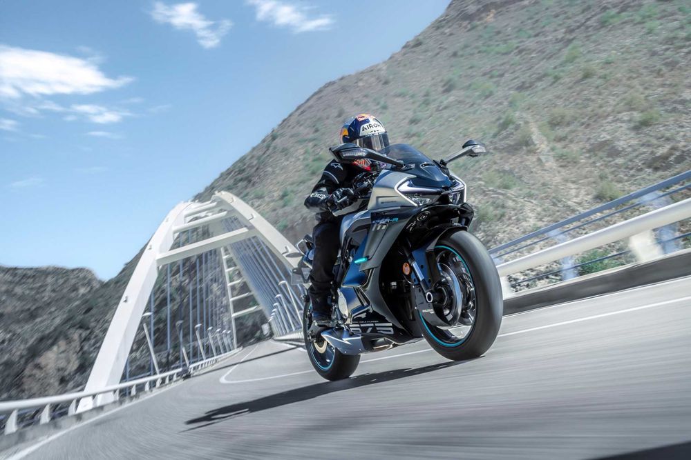 Мотоцикл под заказ CFMOTO 675SR цена под ключ