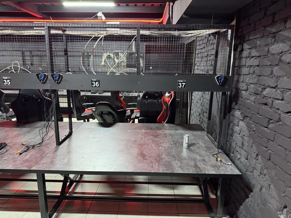 H Столы интернет-кафе 10 столов