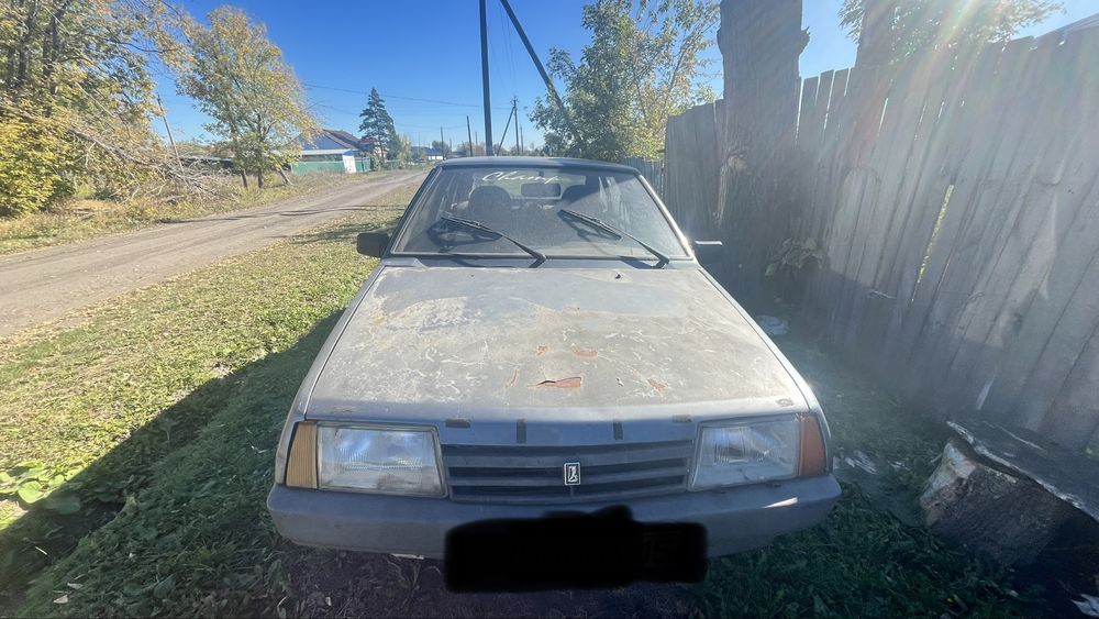 Автомобил Ваз 2109