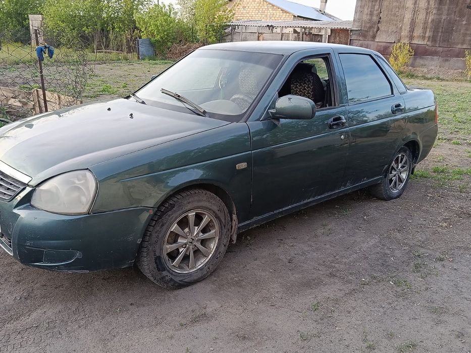 Срочно продам машину