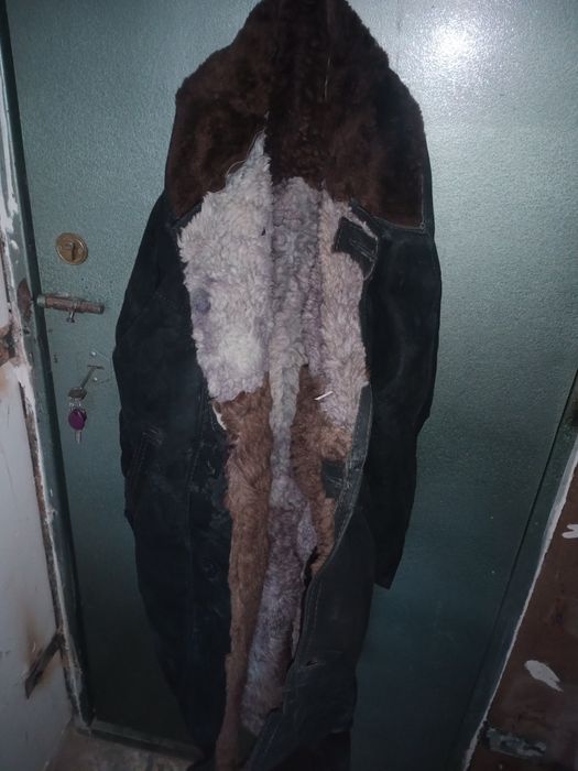 Продам шубы (тон)