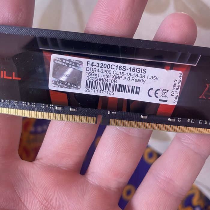 Озу 16 гб ddr4 продаю