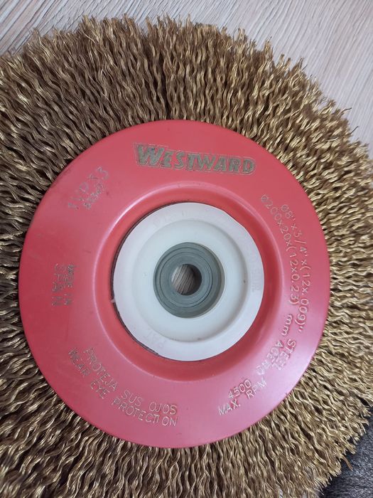 Зачистные щетки Weiler