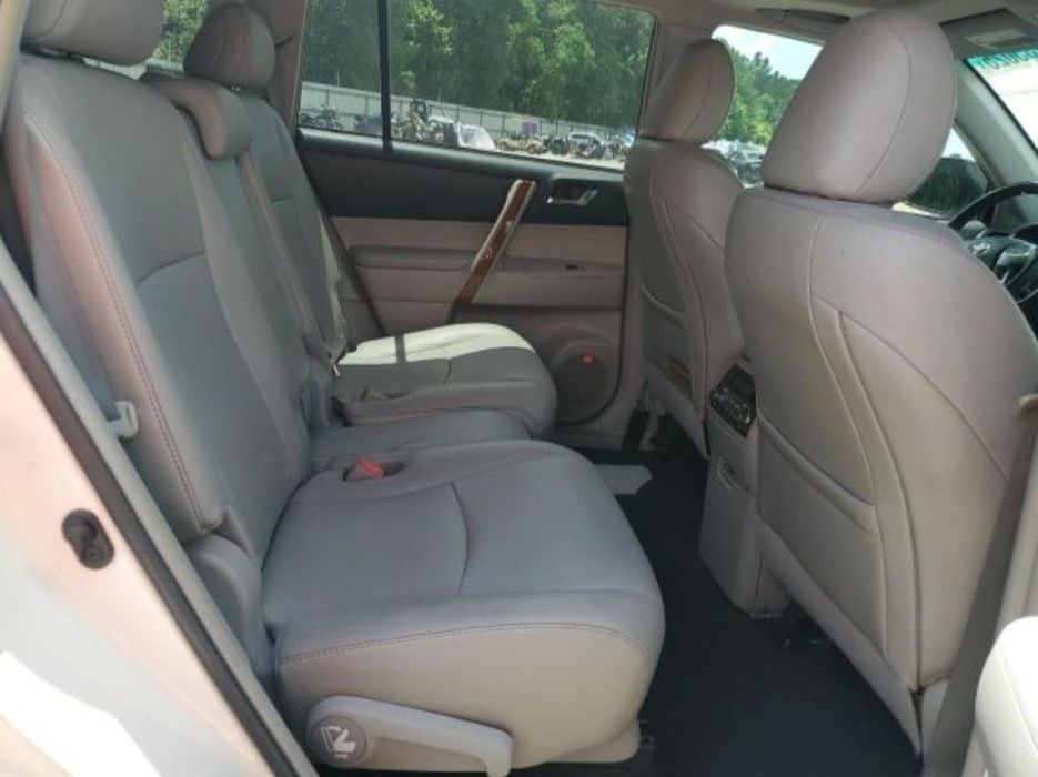 Продам Toyota Higlander Limited