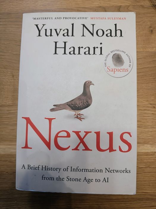 Nexus на Ювал Ноа Харари на английски език