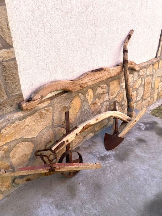 Автентично ,дървено Рало.Хомот, Хлопка.