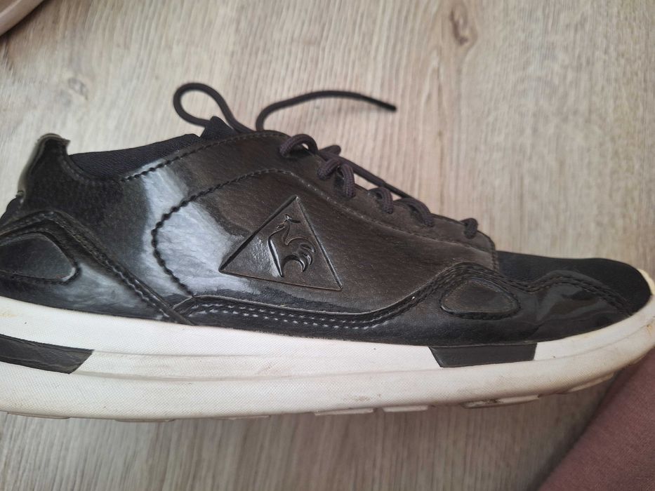 Дамски маратонки Adidas и Le coq sportif