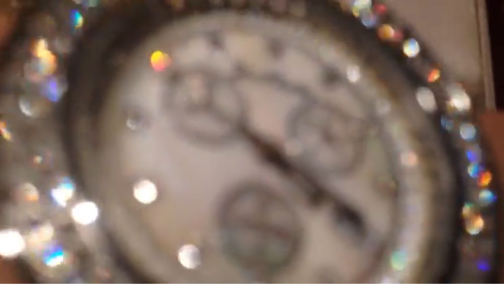 Часы мужские бриллиантовые