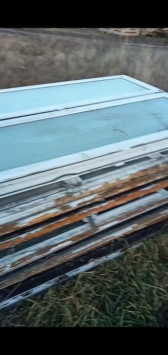 Пластиковые окна, б/у.