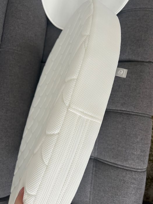 Комплект Матрак Stokke Sleepi V3 Mini, протектор и чаршафи