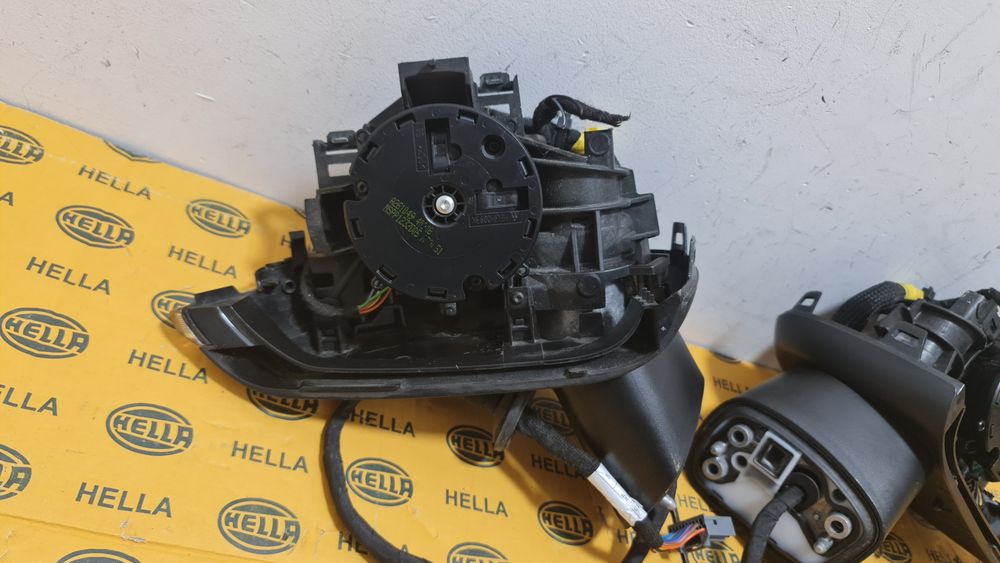 Brat oglinda semnalizare Volvo XC90 XC60 2 II 2019+