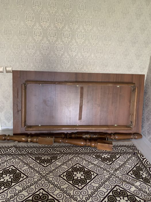 Продаеться Стол/Стол сатылады