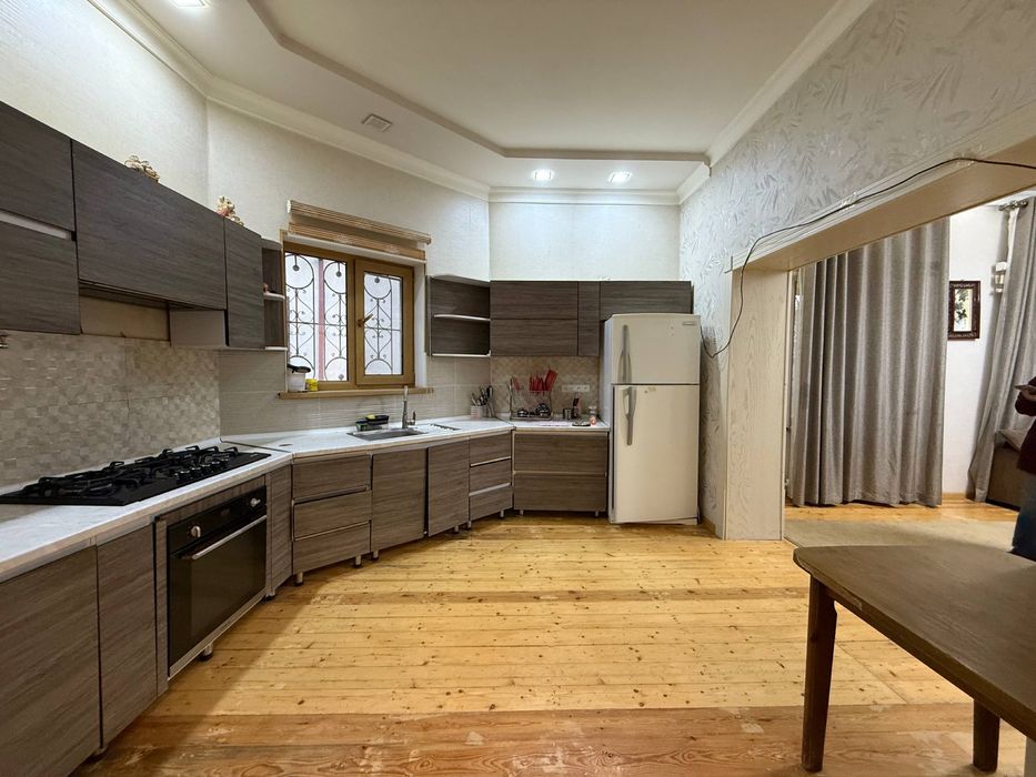 5.6 sotixli hovli sotiladi