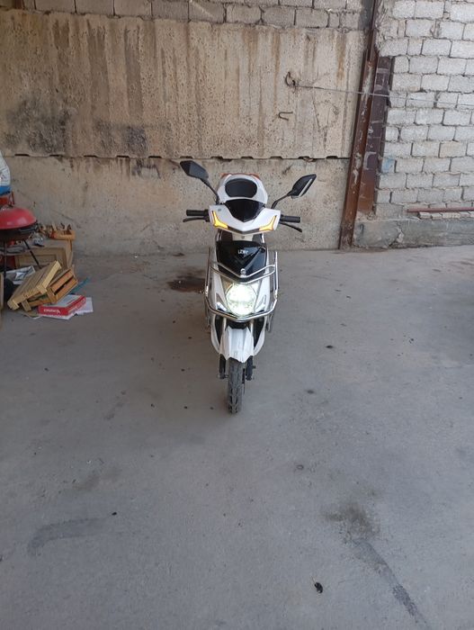 Продам электро скутер в отличном состояние без расходов