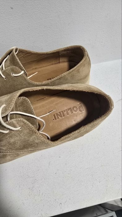 Pollini  обувки.