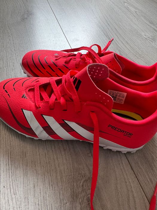 Стоножки за футбол Adidas 35-36 номер