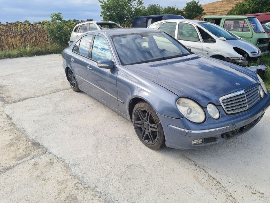 Мерцедес W211 Е класа 3.2,ЦДИ,224К.С. на части. Mercedes E klasa.