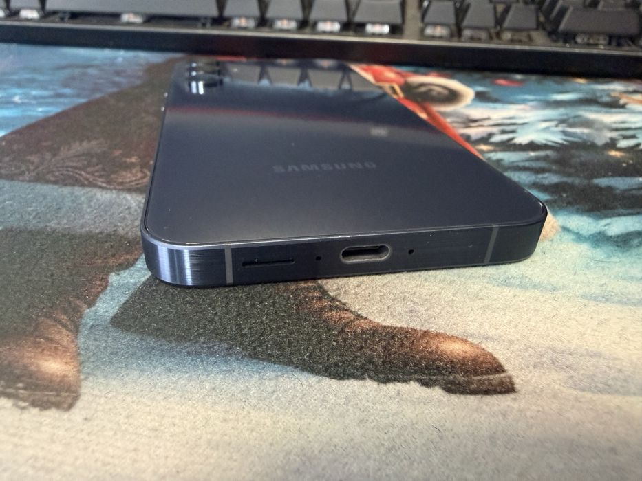 Samsung Galaxy A55 , 256GB , 5G , Albastru , In stare buna .