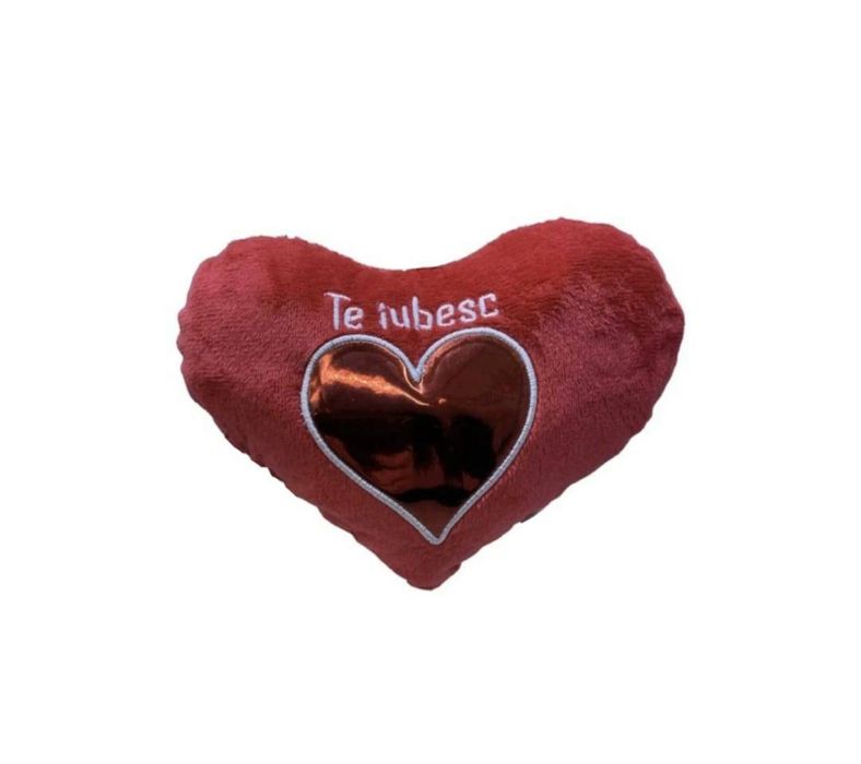 Inima de pluș, cu mesaj Te iubesc, cadou romantic Valentine’s Day