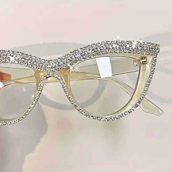 Очки +2,0 стиль Кошачий Глаз