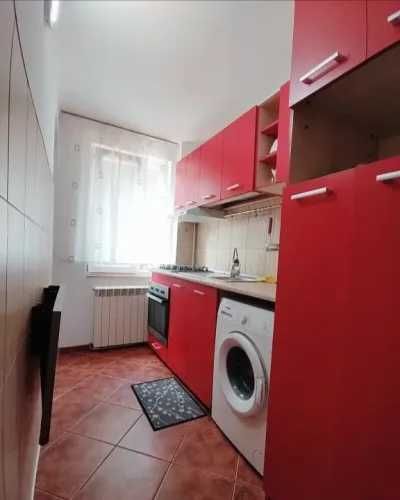 Apartament 3 camere Focșani de inchiriat
