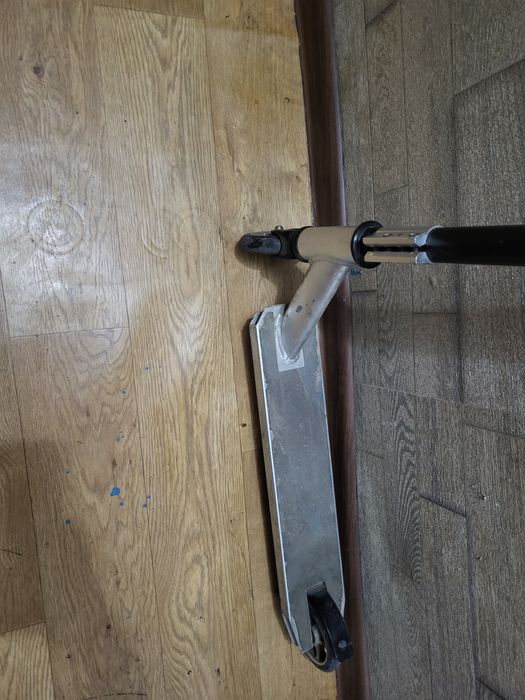 Продам 2 железных самоката