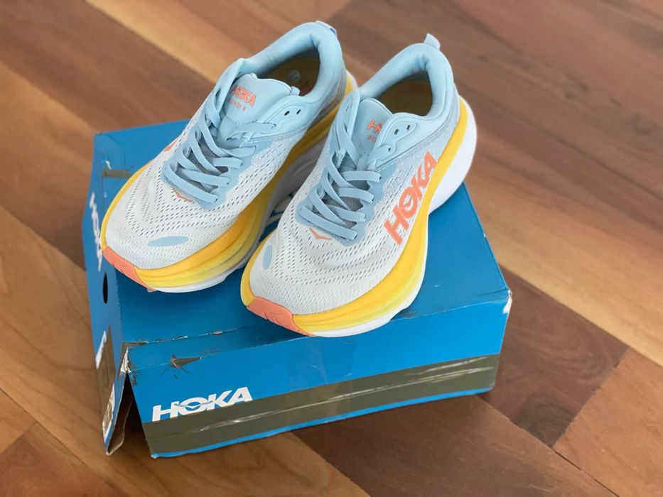 HOKA Дамски маратонки за бягане Bondi 8, 36 EU