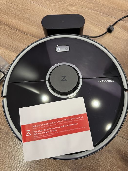 Срочно продам робот-пылесос Roborock S5 MAX